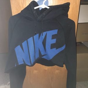 Women’s large Nike hoodie crop top